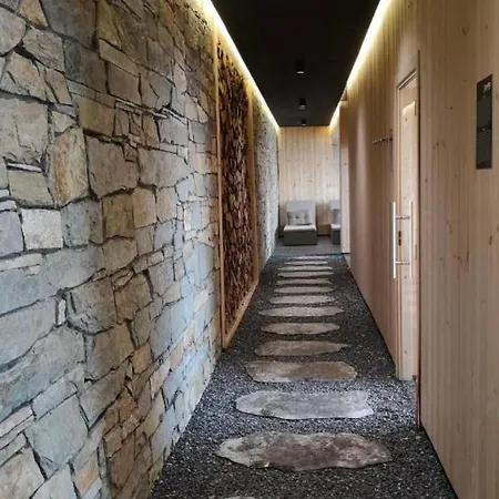 アパート & Zoned Ii, Kopaonik, Lukac - Special Benifit Children Up To 17 Of Age Accompanied By Two Adutls Staj For Free! Free Parking!